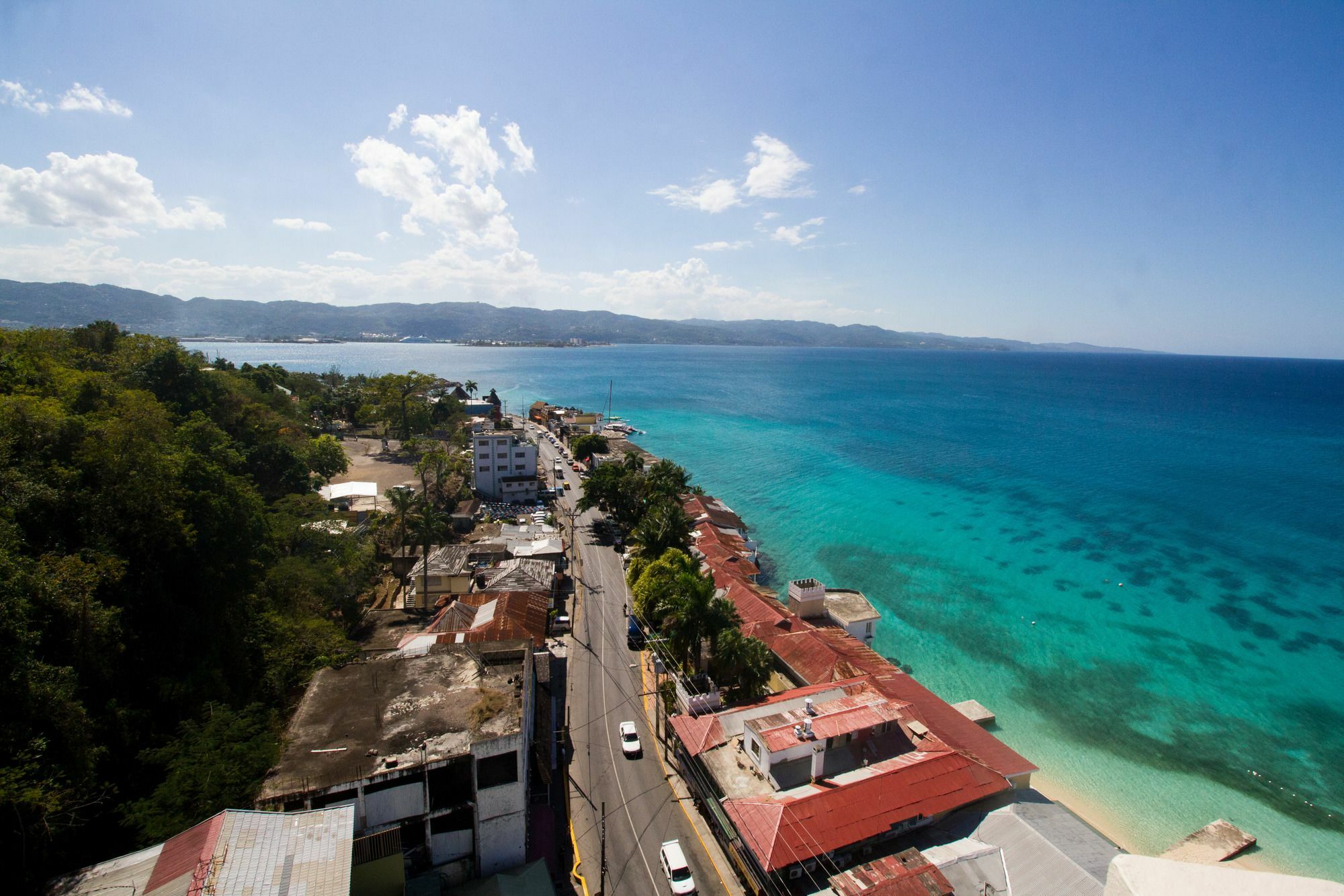 Montego Bay Club Apartments Екстер'єр фото